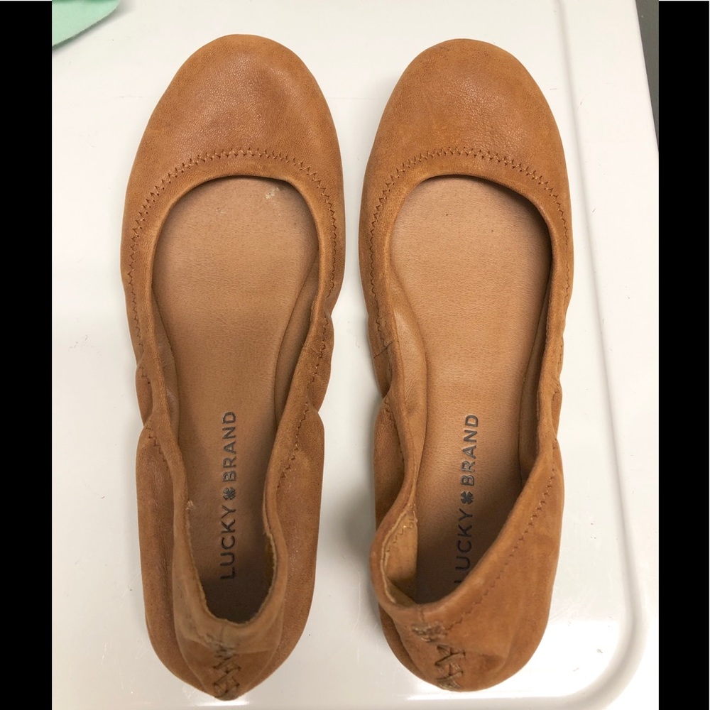 NWOT Lucky Brand Flats